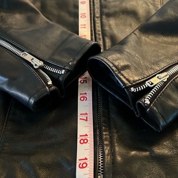 Leather riding Jacket - Picture 17 of 17